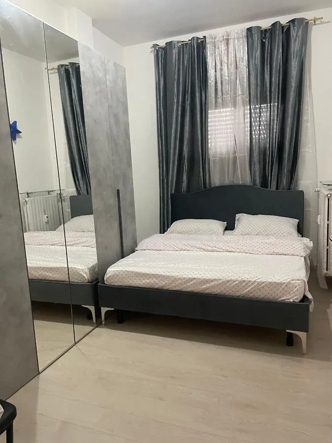 Apartment Appartamento Mire&Geo Voghera Italy
